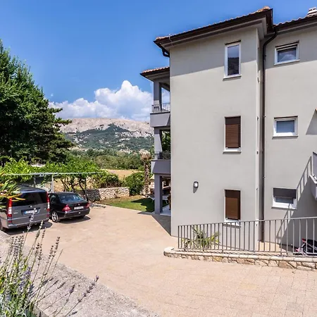 Deluxe Kovac With Terrace * Baska (Krk)