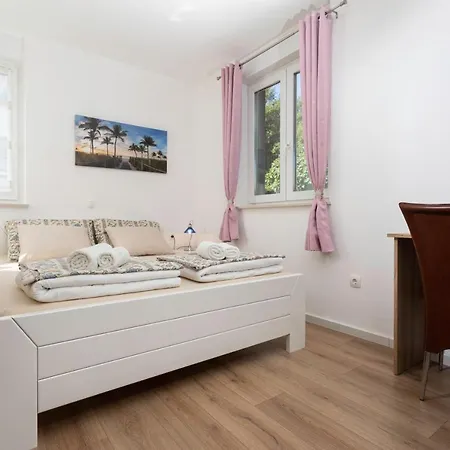 Deluxe Kovac With Terrace *