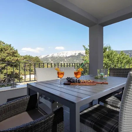 Deluxe Kovac With Terrace * Baska (Krk)