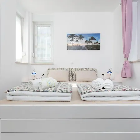 Deluxe Kovac With Terrace *