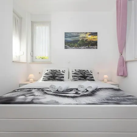 Deluxe Kovac With Terrace *