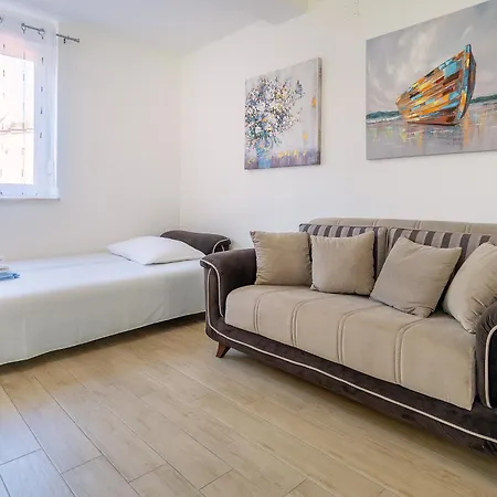 Lägenhet Deluxe Kovac With Terrace Baška