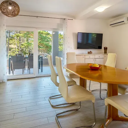 Deluxe Kovac With Terrace *