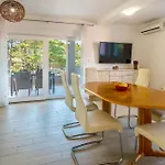 Deluxe Kovac With Terrace *