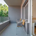 Deluxe Kovac With Terrace Lägenhet Baška