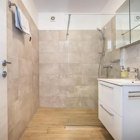 Daire Deluxe Kovac With Terrace *