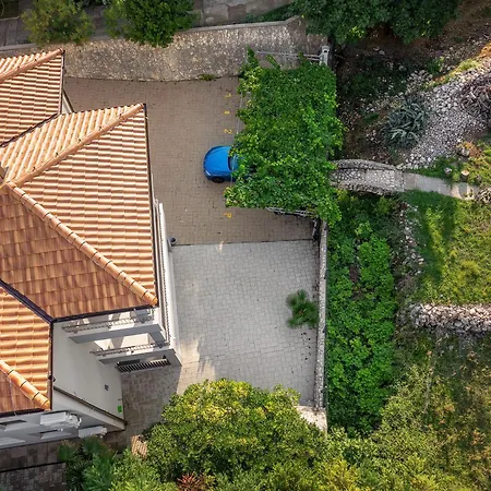 Deluxe Kovac With Terrace * Baška