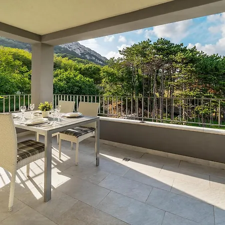 Appartement Deluxe Kovac With Terrace Baška