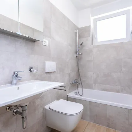 Daire Deluxe Kovac With Terrace *