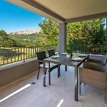 Deluxe Kovac With Terrace * Baška