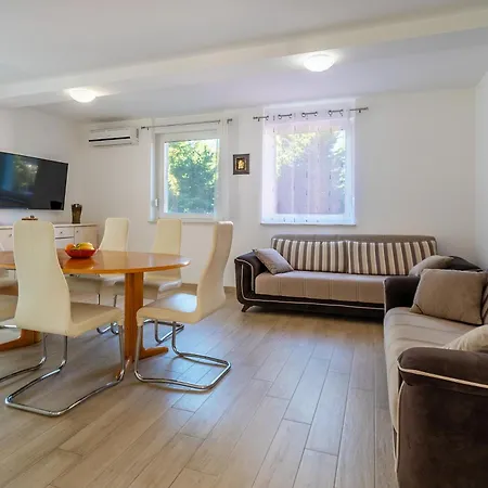 Apartman Deluxe Kovac With Terrace Baska (Krk)