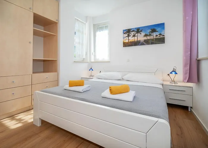 Deluxe Kovac With Terrace Apartman Baska (Krk)