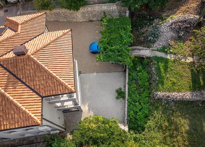 Deluxe Kovac With Terrace * Baska (Krk)